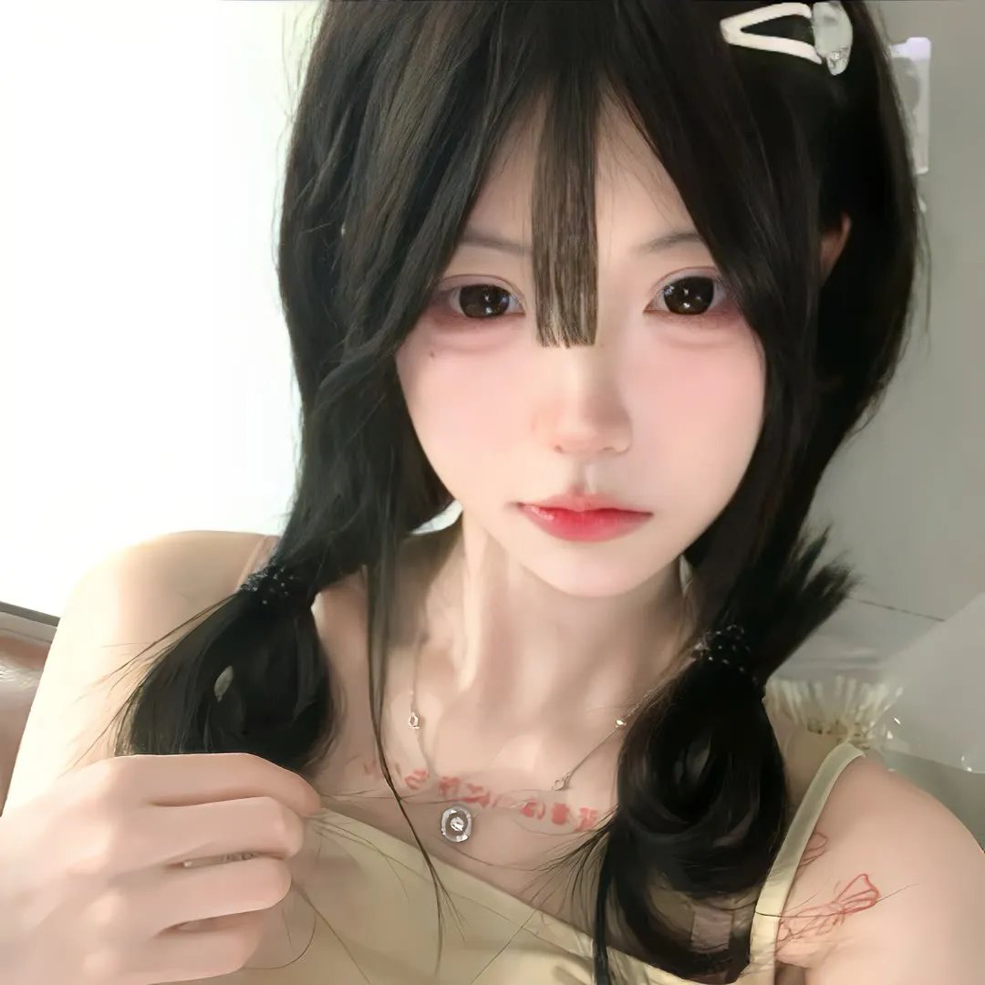 在此一群